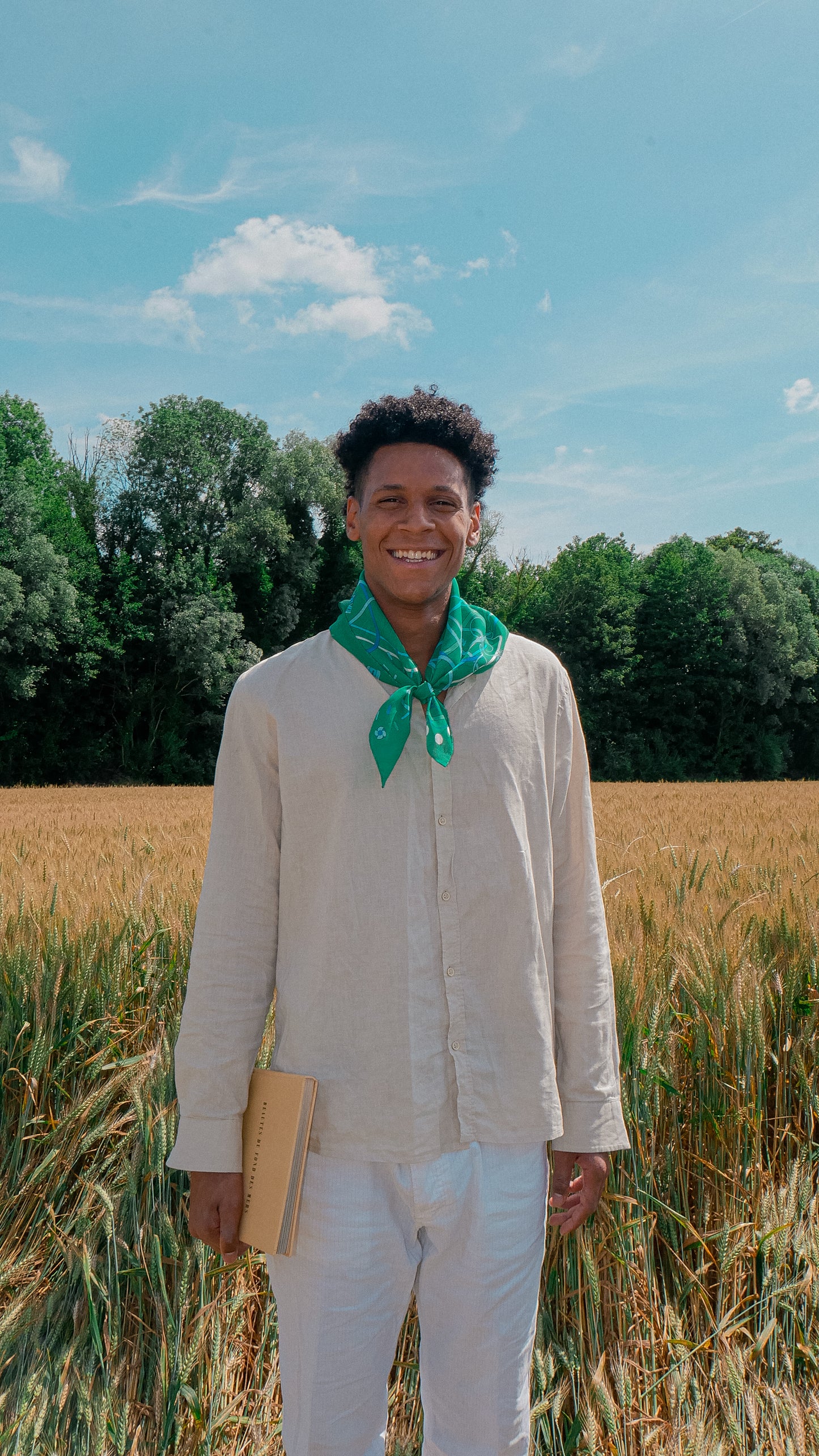 Foulard carré 65cm en coton soie Virginie Riou « La douceur menthe à l’eau »