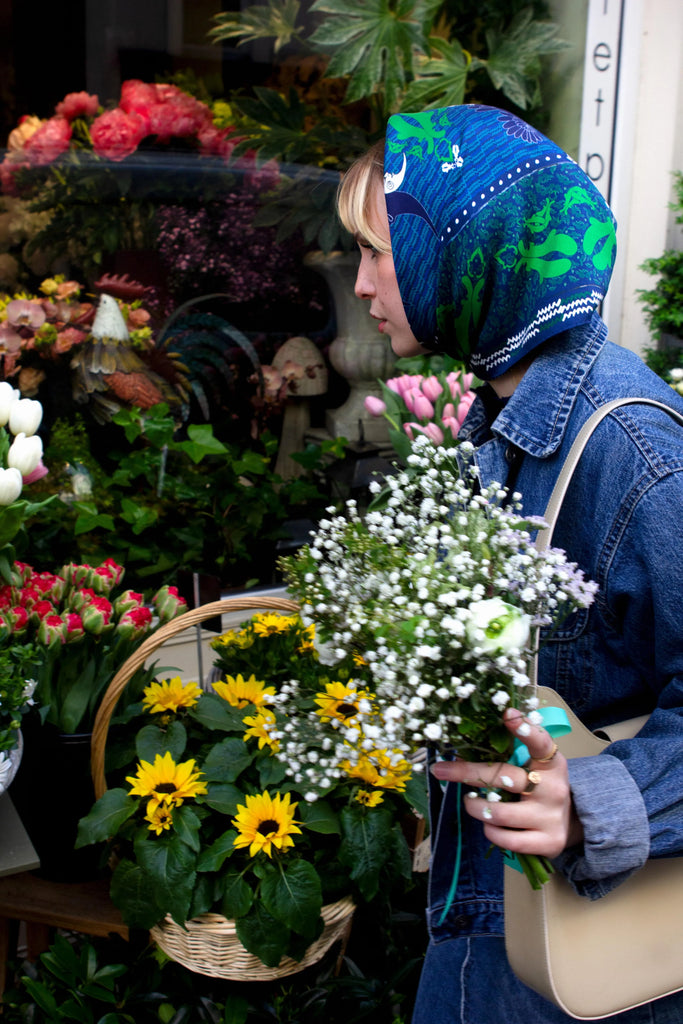 Carré en soie, 65, Le bandana, bleu marine