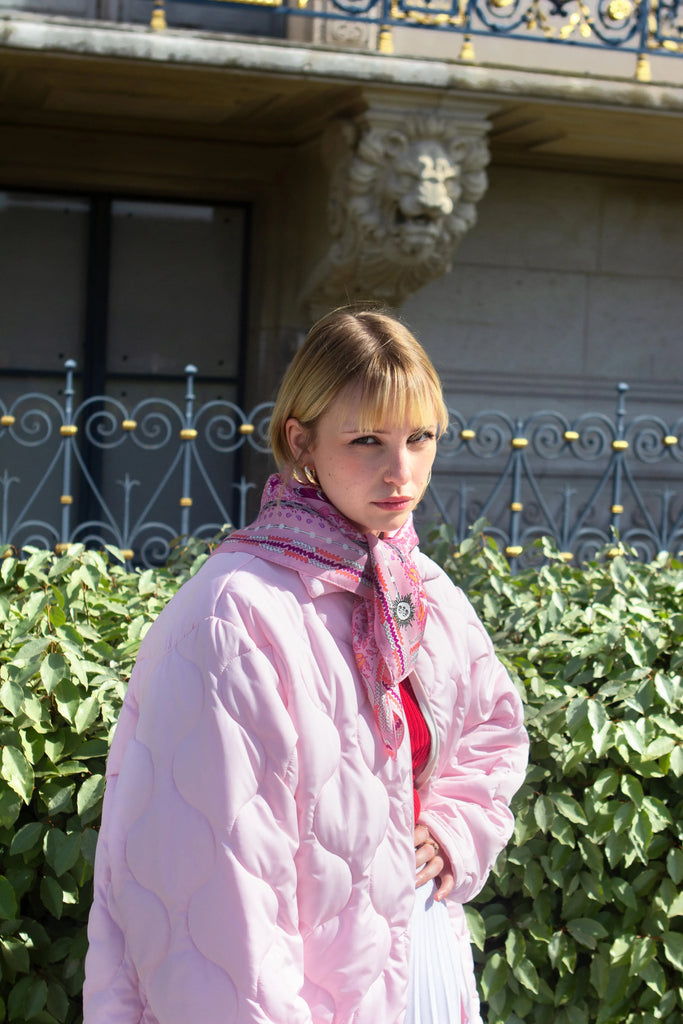 Carré en soie, 65, Le bandana, rose