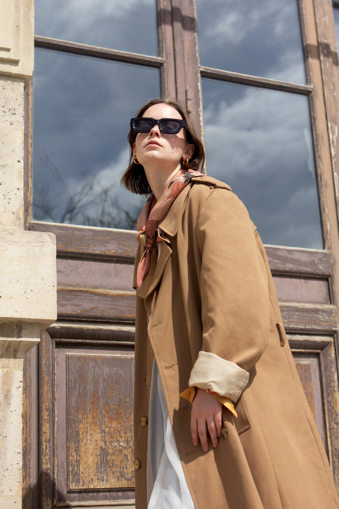 Foulard triangle, La cassiopée gold, doré