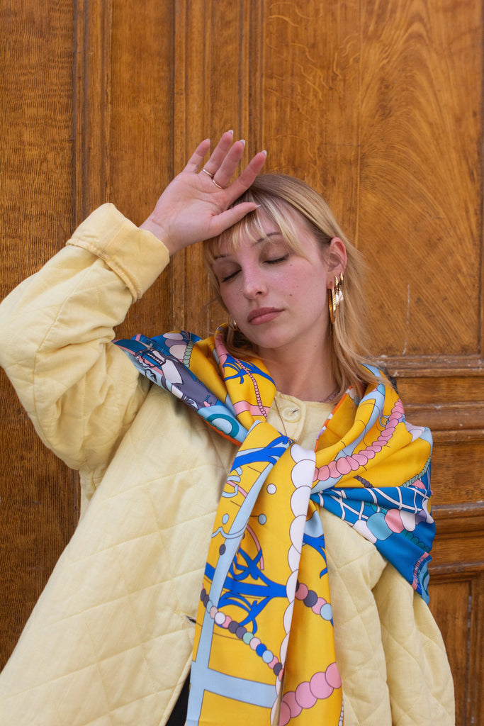 Foulard triangle, la boite à bijoux multicolore, multicolore