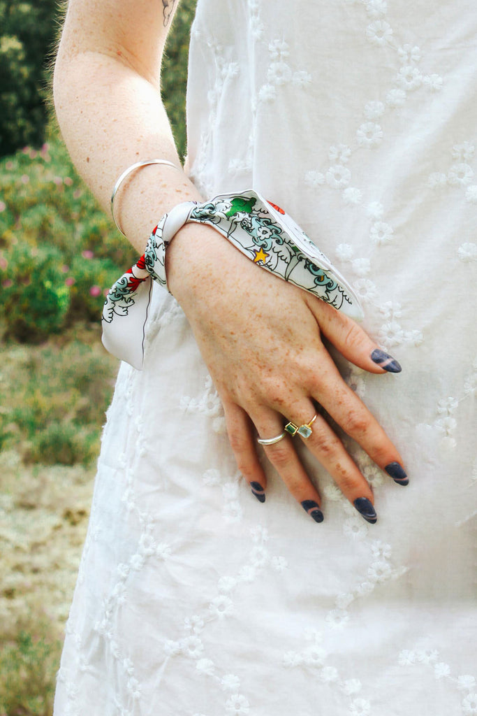 Ruban poignet, oiseau d'amour, blanc 