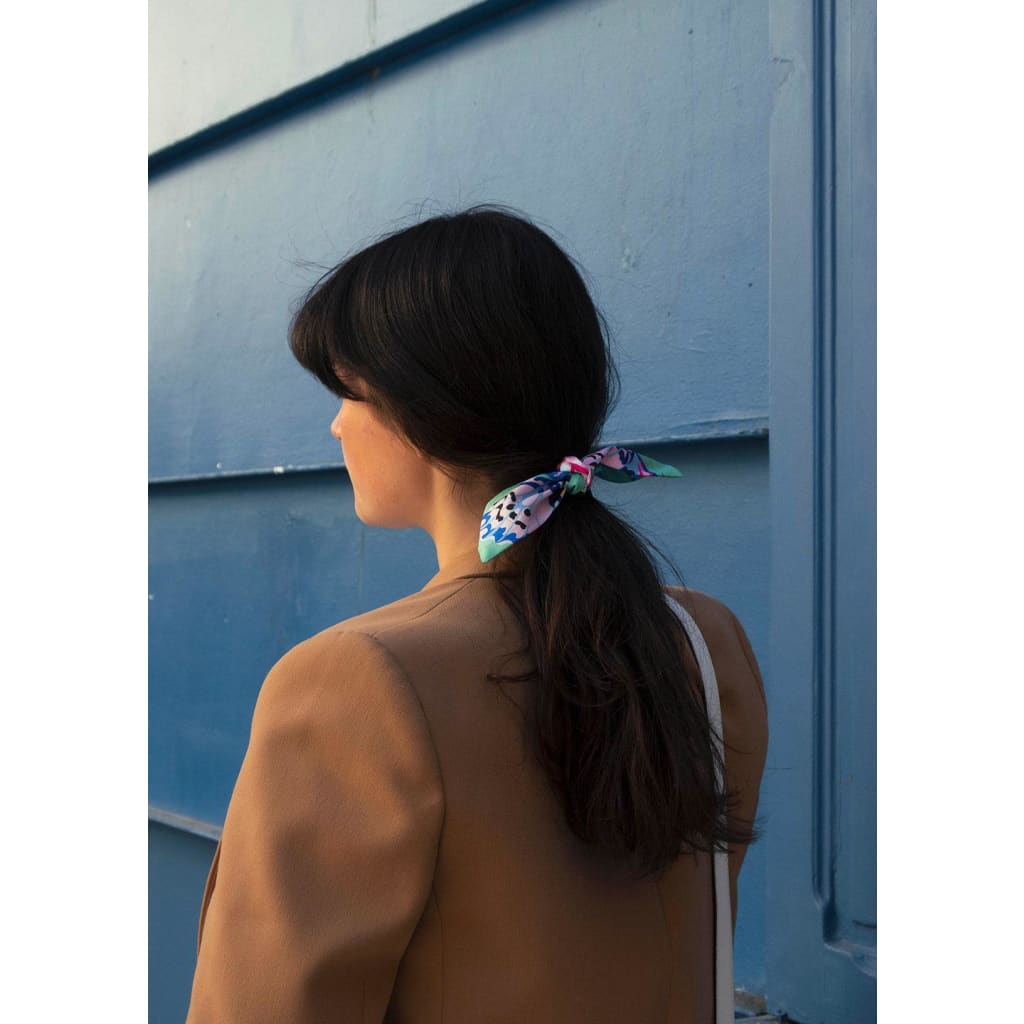 Foulard ruban Virginie Riou "Le petit papillon" xccscss.