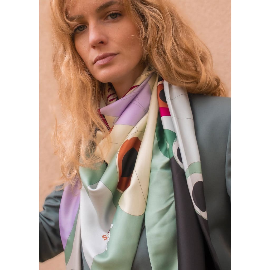Grand foulard triangle, étole, la fleur de lune, vert et mauve